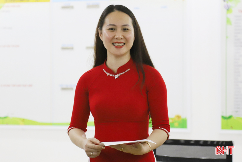 Nữ hiệu trưởng tm huyết đưa phương php gio dục hiện đại đến với trẻ mầm non H Tĩnh